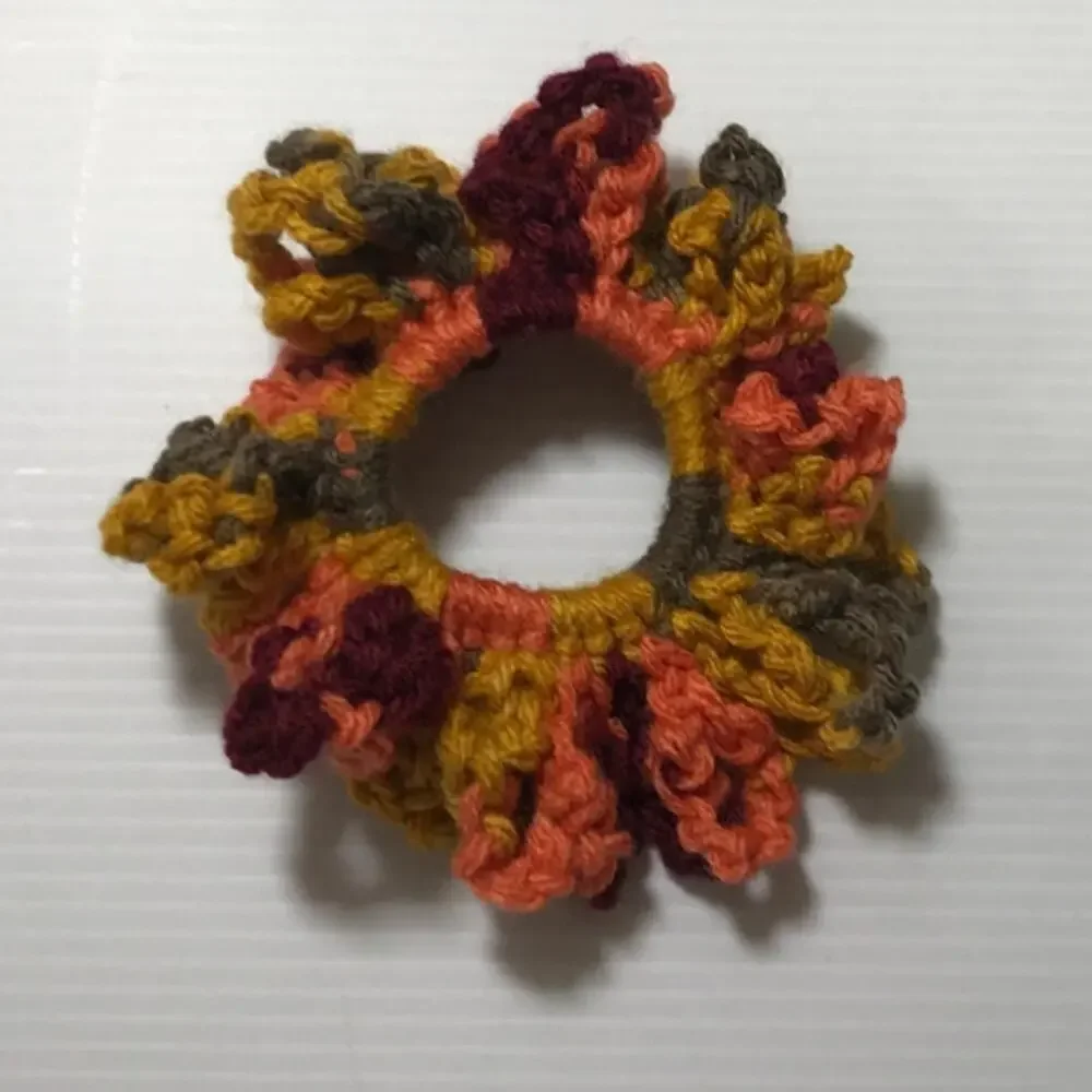 NWT Fall Colors Handmade Crocheted Hair Scrunchie Women